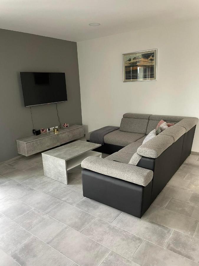 Apartman Ivanica Lukoran Esterno foto